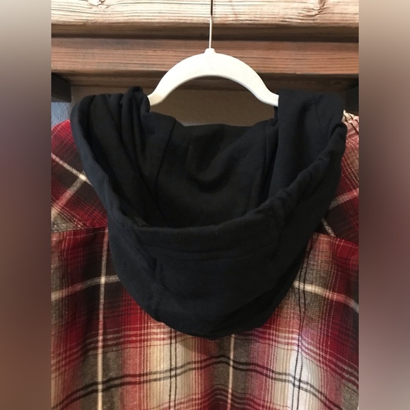 NWT Legendary Outfitters Men’s Flannel Hoodie Shirt Jacket Size: L (Red) - Picture 9 of 11